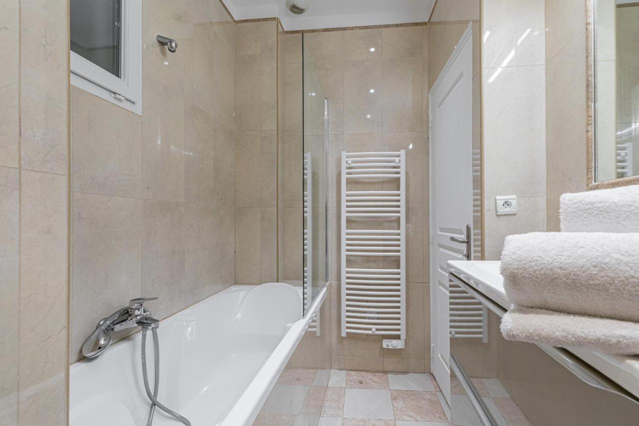 7 Medecin - Place Massena - 2p - Lumineux - Climatise Apartment